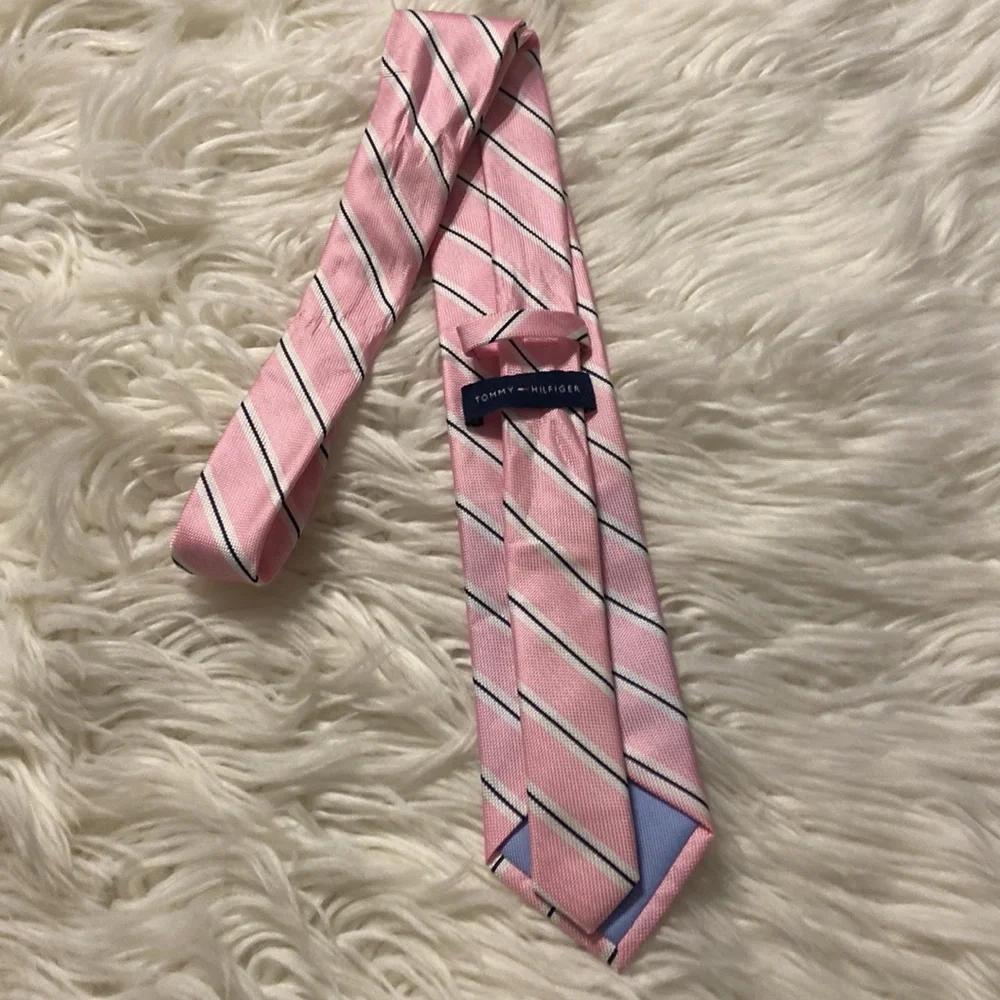 Tommy Hilfiger Man Tie - Picture 3 of 5